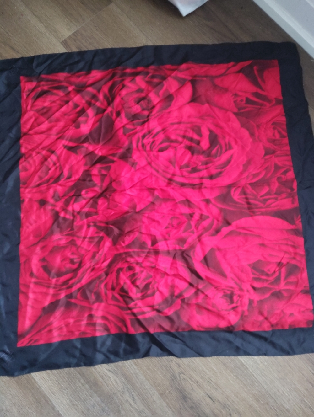 Vtg Red & Black Floral Silk Sqaure Scraf